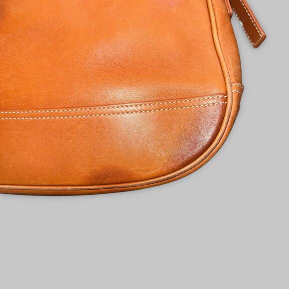 Vintage Coach Legacy Tan Leather Buckle Shoulder Bag - Picture 4 of 8